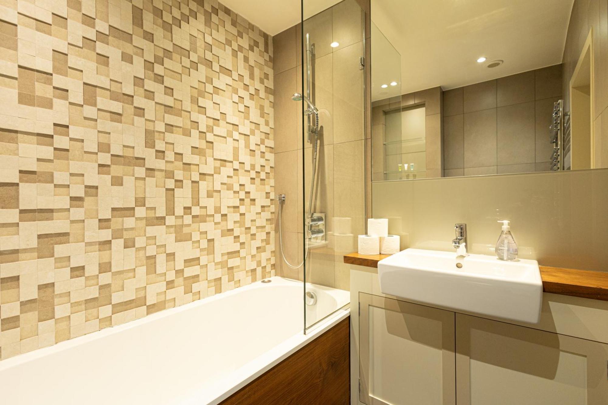 2Bedroom Gem In The Heart Of Kensington Londres Exterior foto