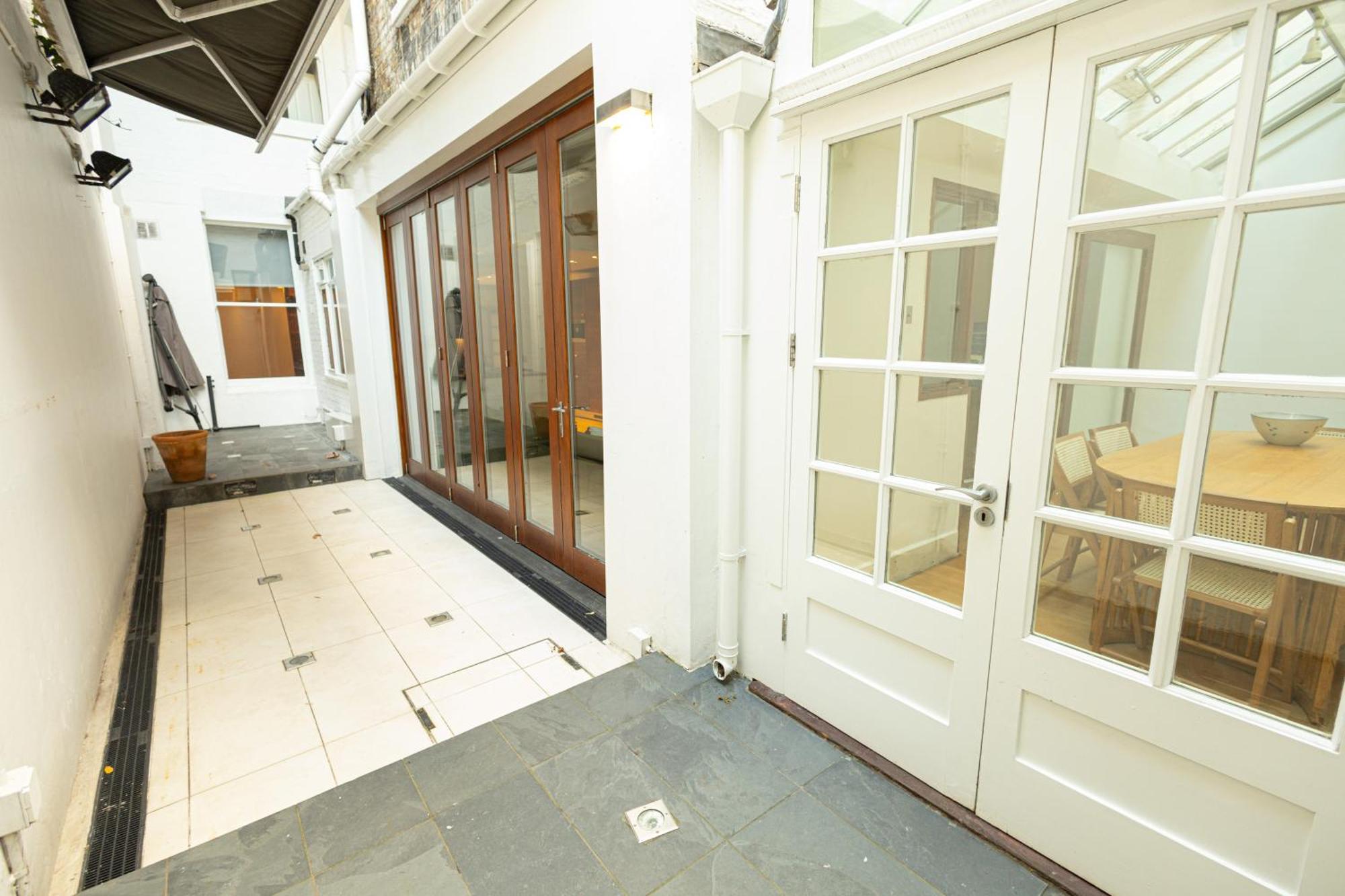 2Bedroom Gem In The Heart Of Kensington Londres Exterior foto
