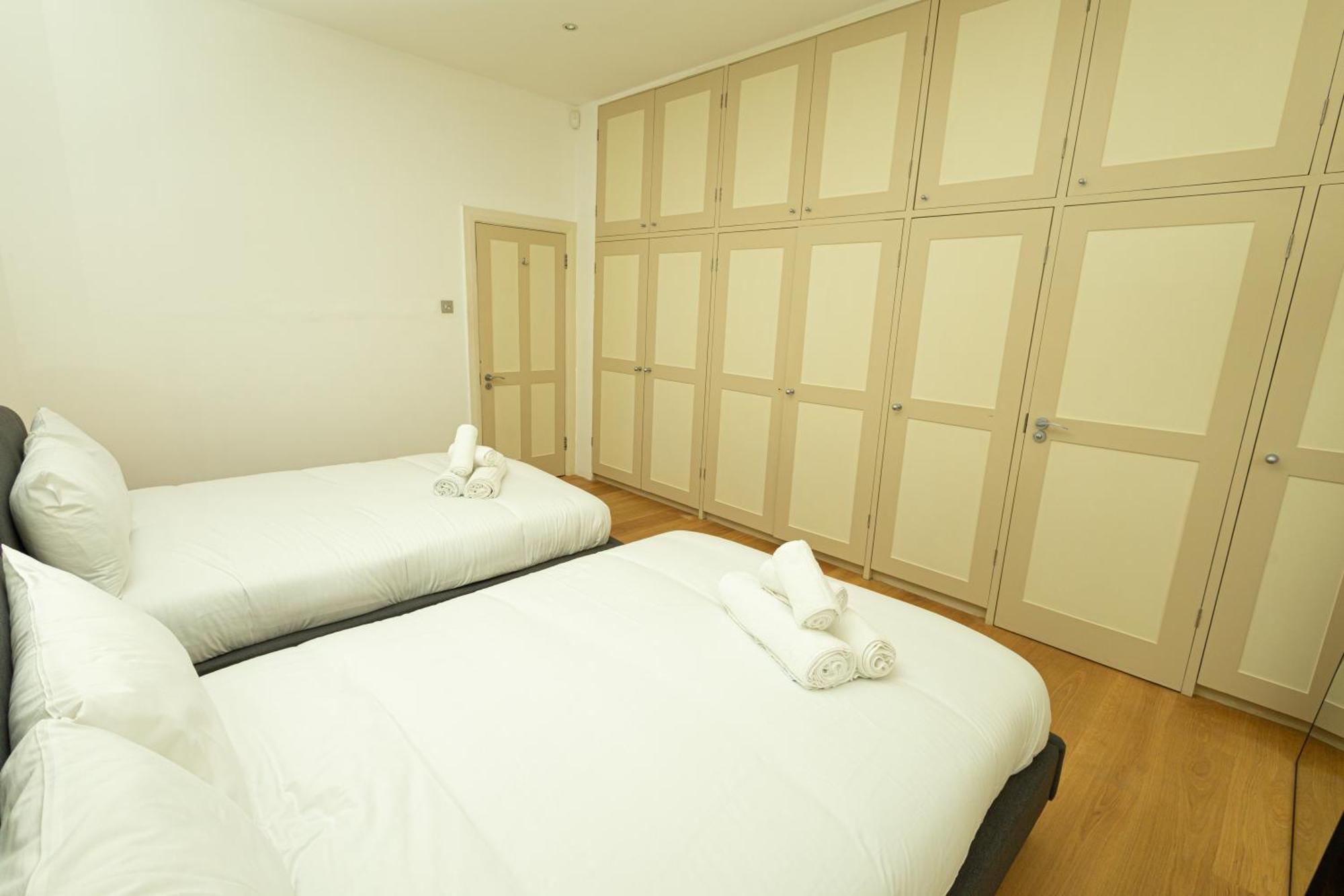 2Bedroom Gem In The Heart Of Kensington Londres Exterior foto